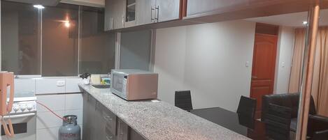 Fridge, microwave