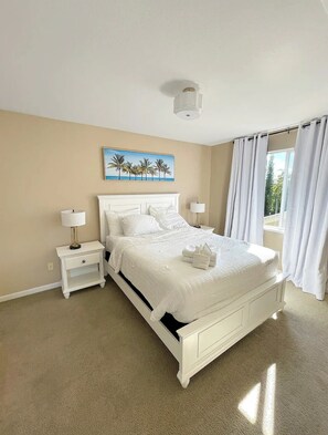 3 bedrooms, iron/ironing board, WiFi, bed sheets