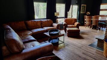 Smart TV, music library