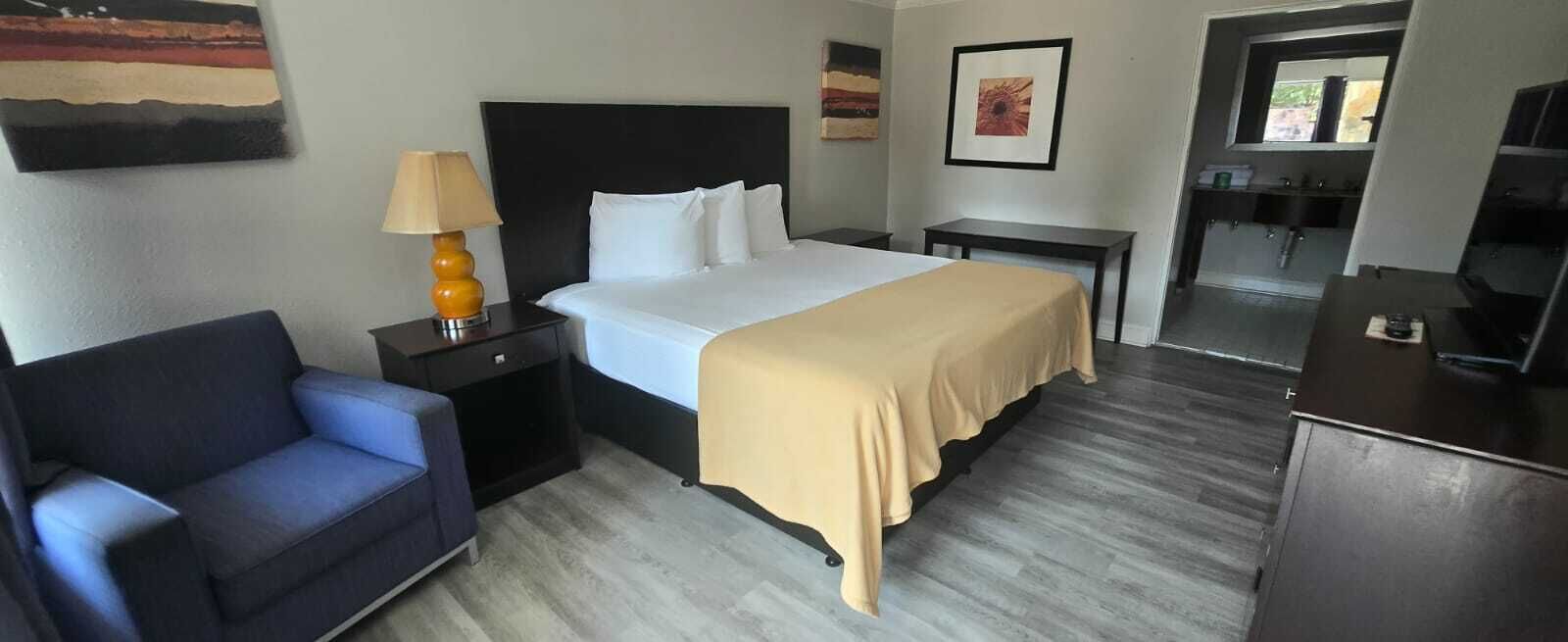 Room, Multiple Beds | Desk, iron/ironing board, free WiFi, bed sheets
