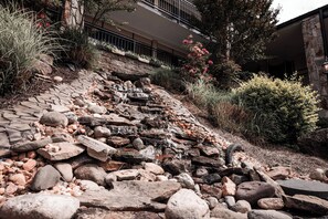 Garden - Riverside Inn & Suites Danville Virginia (Danville)
