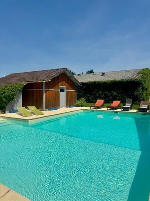 Piscine extérieure