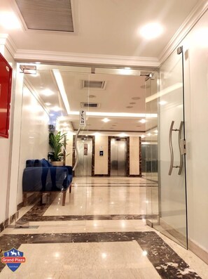 ลานระเบียง/นอกชาน