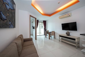 Classic Apartment - C-View Residence apartments by Apartwell (Pattaya)
