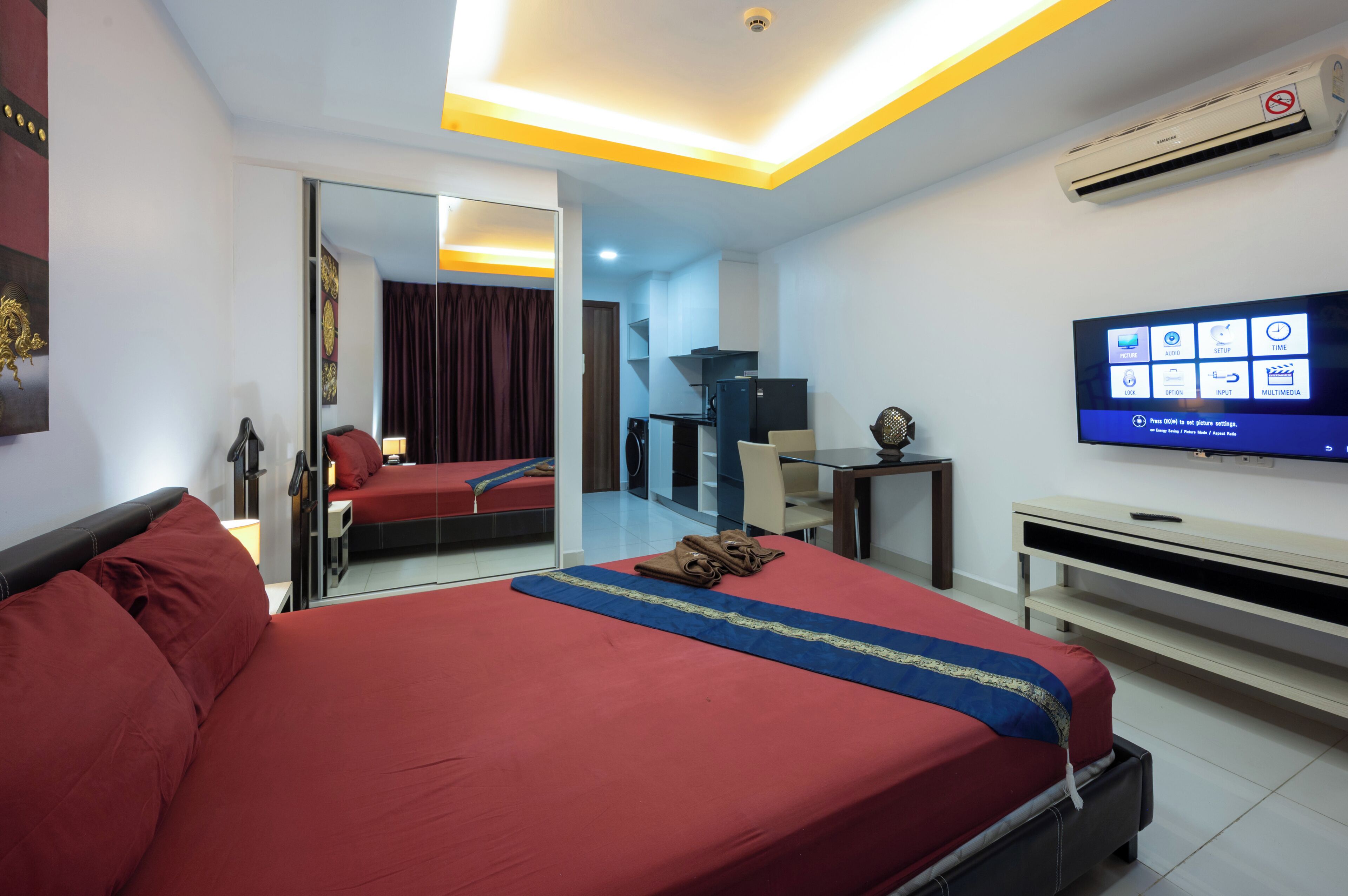 Estudio estándar, 1 cama Queen size | Wifi gratis y ropa de cama 