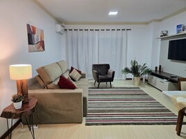 Traditional Apartment | Living area | 50-inch Smart TV with digital channels