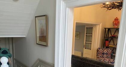 3 Bed House in Kildare, Sleeps 9 With Parking