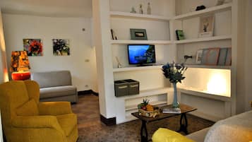 Maison, 1 chambre, fumeur, cheminée | Salle de séjour