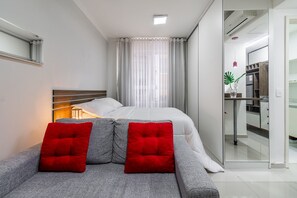 1 dormitorio, tabla de planchar con plancha, wifi gratis y ropa de cama