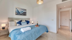 2 bedrooms, iron/ironing board, travel crib, free WiFi