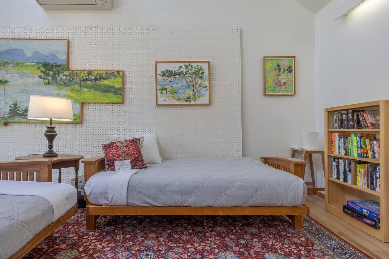2 bedrooms, desk, iron/ironing board, travel cot