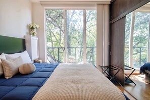 3 chambres, fer et planche à repasser, lit de bébé portatif, Wi-Fi