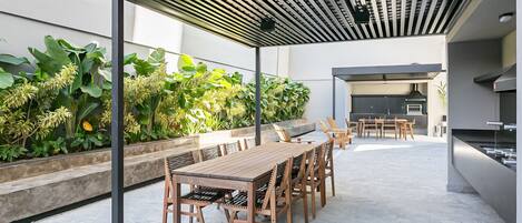 Gallery Studio | Outdoor dining