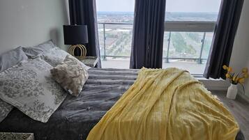 1 bedroom, iron/ironing board, free WiFi, bed sheets