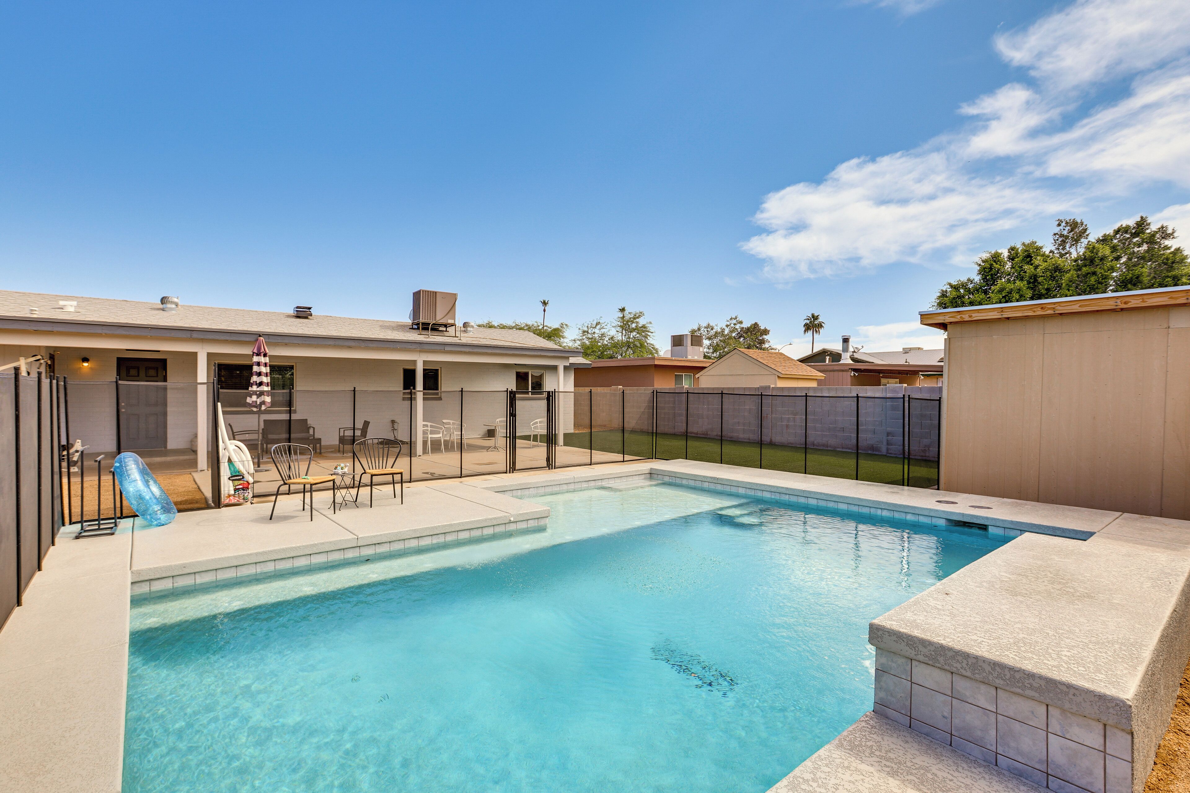 Modern Phoenix Home w/ Pool - 13 Mi to Downtown!