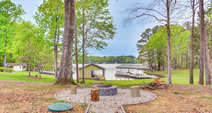 Lakefront Leasburg Home w/ Dock & Views!