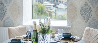 Harbour View - 2 Bedroom Apartment - Milford Haven