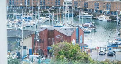 Harbour Heights - 2 Bed Apartment - Milford Haven