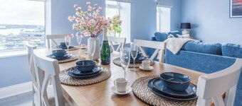 Harbour Heights - 2 Bed Apartment - Milford Haven