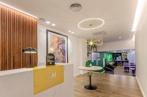 Reception - 2M BOUTIQUE HOTEL (Montijo)