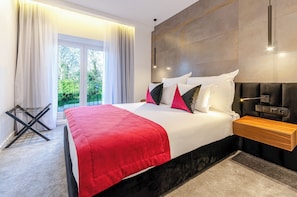 Individually decorated, individually furnished, desk, soundproofing - 2M BOUTIQUE HOTEL (Montijo)