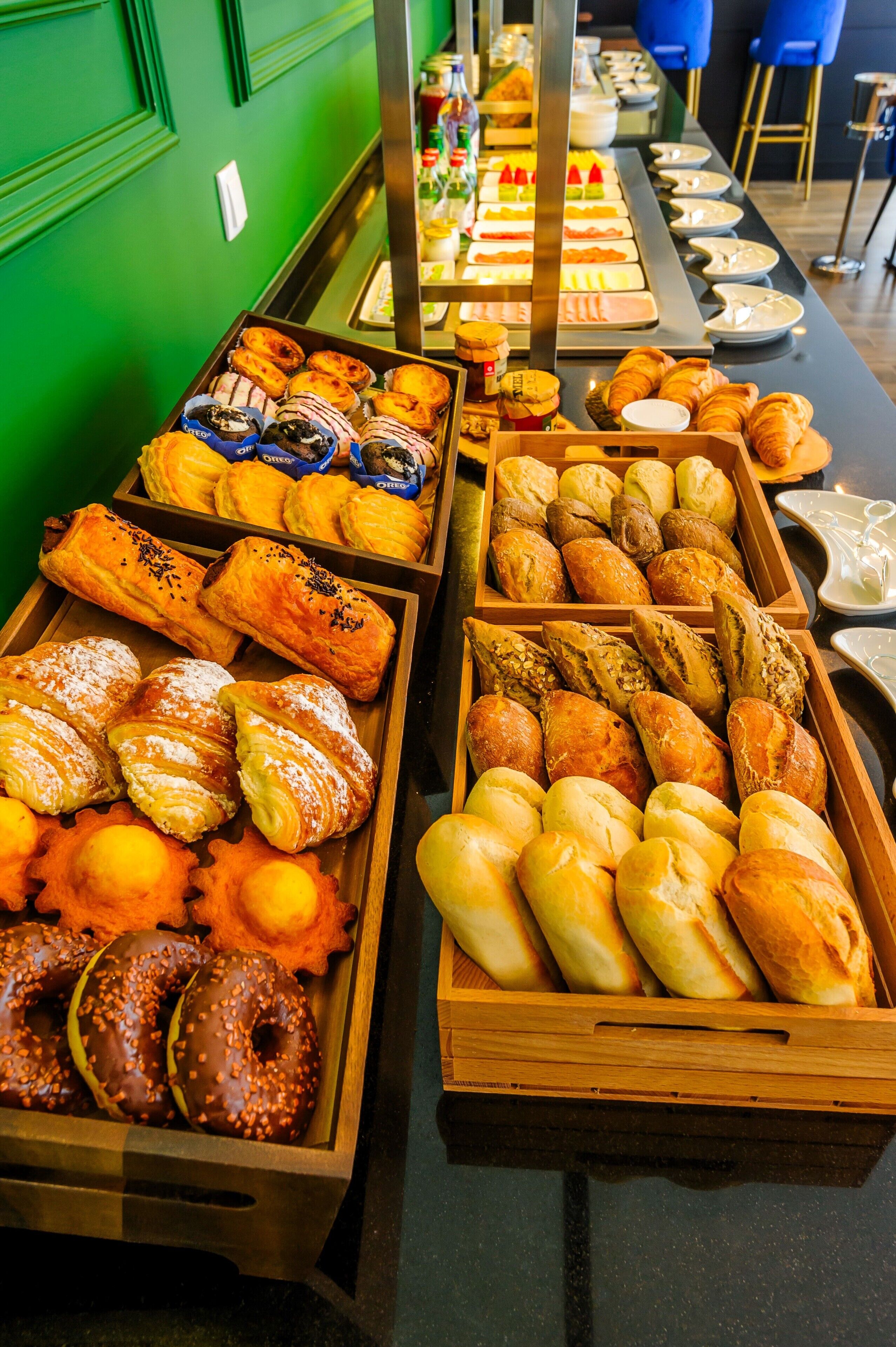 Colazione a buffet inclusa, servita tutte le mattine 