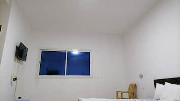 Deluxe Double Room | In-room safe, free WiFi