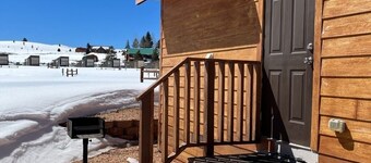 Cabins by Panguitch Lake: Where Rustic Charm Meets Amazing Fishing!