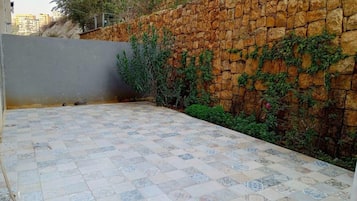 Rumah | Teras/patio