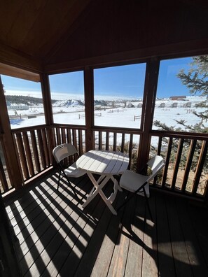 Dining - Cabins by Panguitch Lake: Where Rustic Charm Meets Amazing Fishing! (Panguitch)