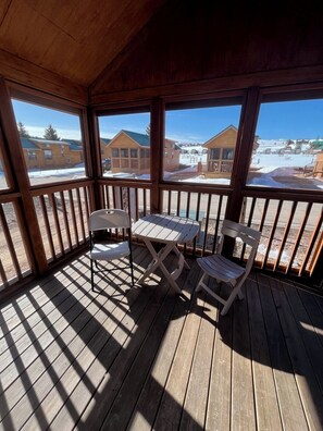 Dining - Cabins by Panguitch Lake: Where Rustic Charm Meets Amazing Fishing! (Panguitch)