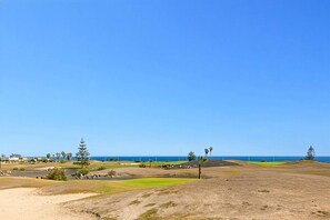 Golf - Villa Humaik by Villa Plus (Antigua)