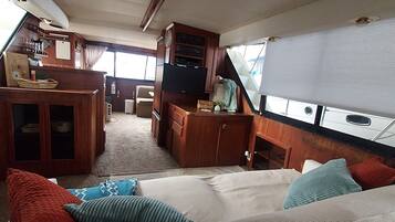 1 habitación, wifi y ropa de cama