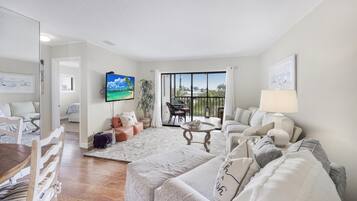 Condo, Multiple Beds (Central condo with pool and short wal) | Living area