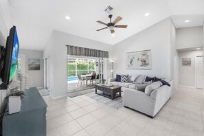 House, Multiple Beds (Coastal home with pool/spa and steps ) | Living area - Coastal Home With Pool/spa and Steps to Beach and Food (Marco Island)