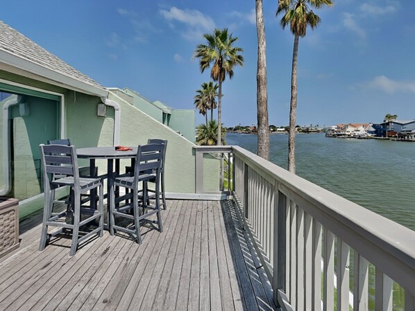 Condo (3 Bedrooms) | Outdoor dining - Sunset Water View by Silver Sands Vacation Rentals (Corpus Christi)