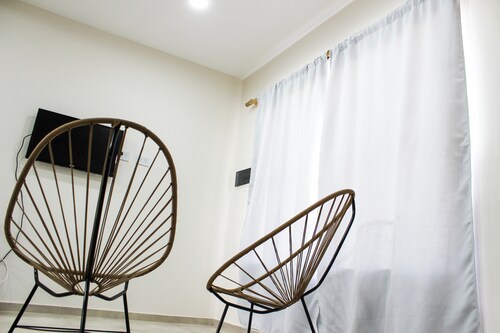 Arrebol, tu Lugar! Casa Tranquila en Entorno Natural y muy Cerca del Centro