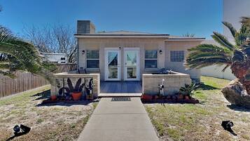 Hus (1 Bedroom) | Fasade