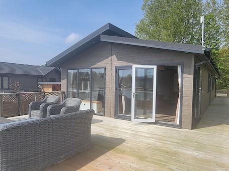 Cabin | Property grounds