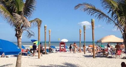 Beach Duplex-Sleeps 8 per unit, walk 2 beach!