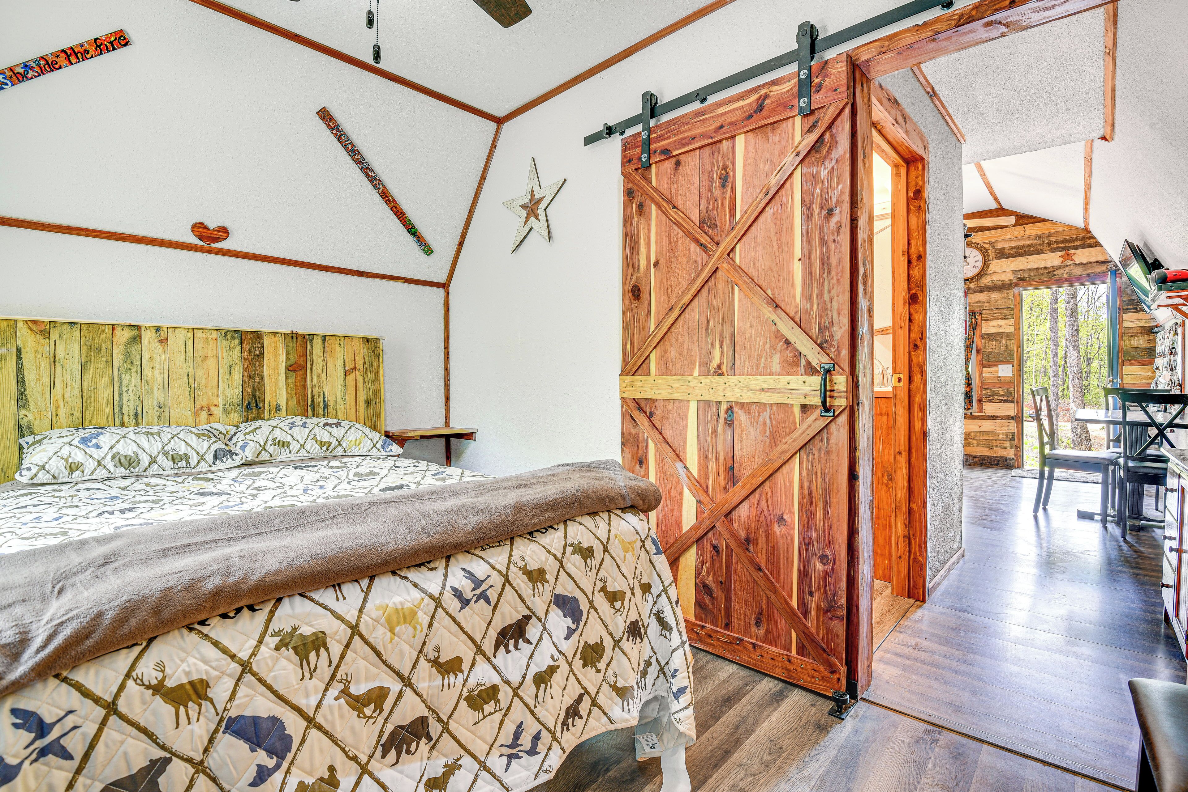 1 bedroom, internet, bed sheets