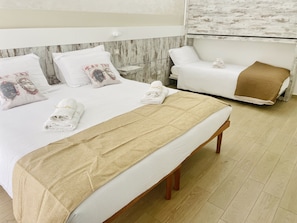 Luxury Quadruple Room - La trinacria (Syracuse)