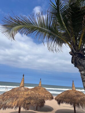 Beach - Acogedora casa dentro de fraccionamiento a orilla de la playa (Mazatlán)