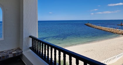 Appartement Pied Dans L'eau à la Marina de Kantaoui