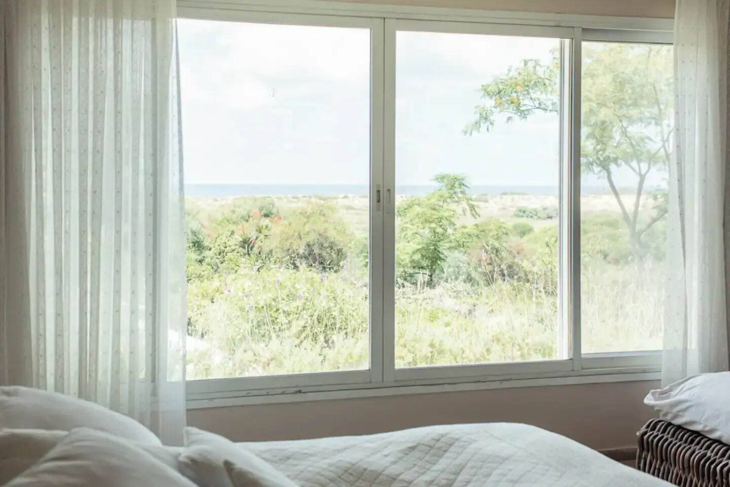 6 chambres, fer et planche à repasser, Wi-Fi, draps fournis