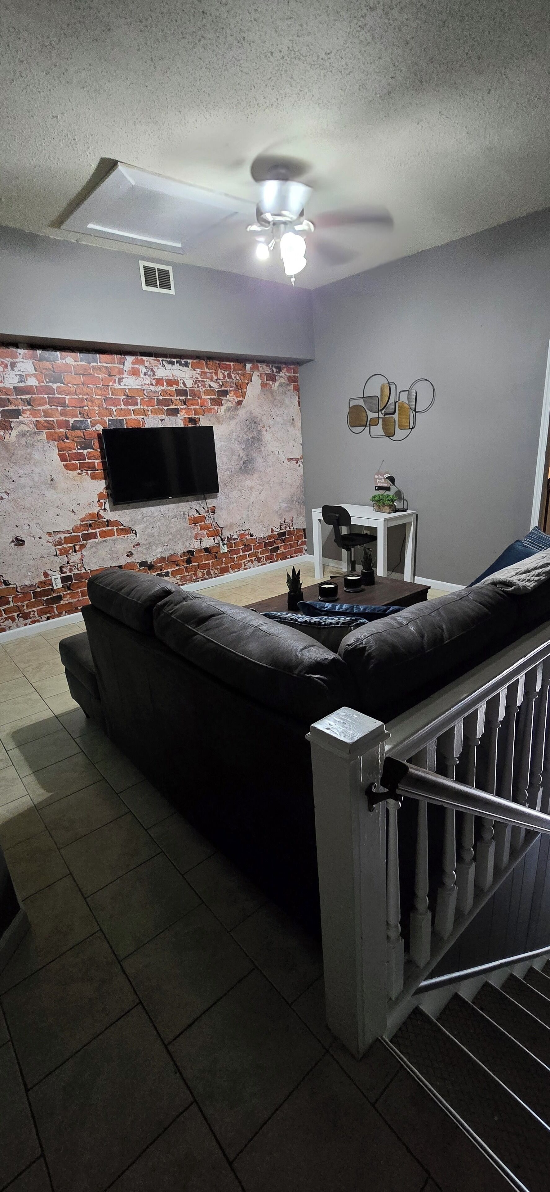 智能电视、壁炉