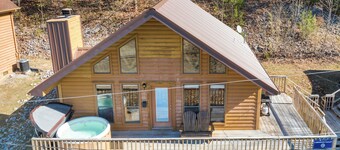 Chalet with 2 Bedrooms lakeside to Dale Hollow Lake #17