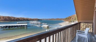 Inviting 2 Bed 2 Story Chalet w/ Dale Hollow Access! #22