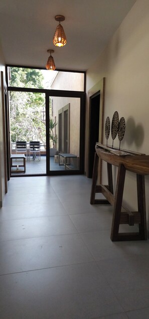 Smart TV, Netflix, pay films, streaming services - Real San Pedro. Hotel Boutique (Jocotepec)
