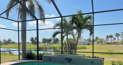 Golf, Swimming, Sunshine and so close to Downtown Punta Gorda!